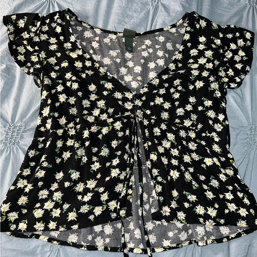 Wild Fable flyaway floral top